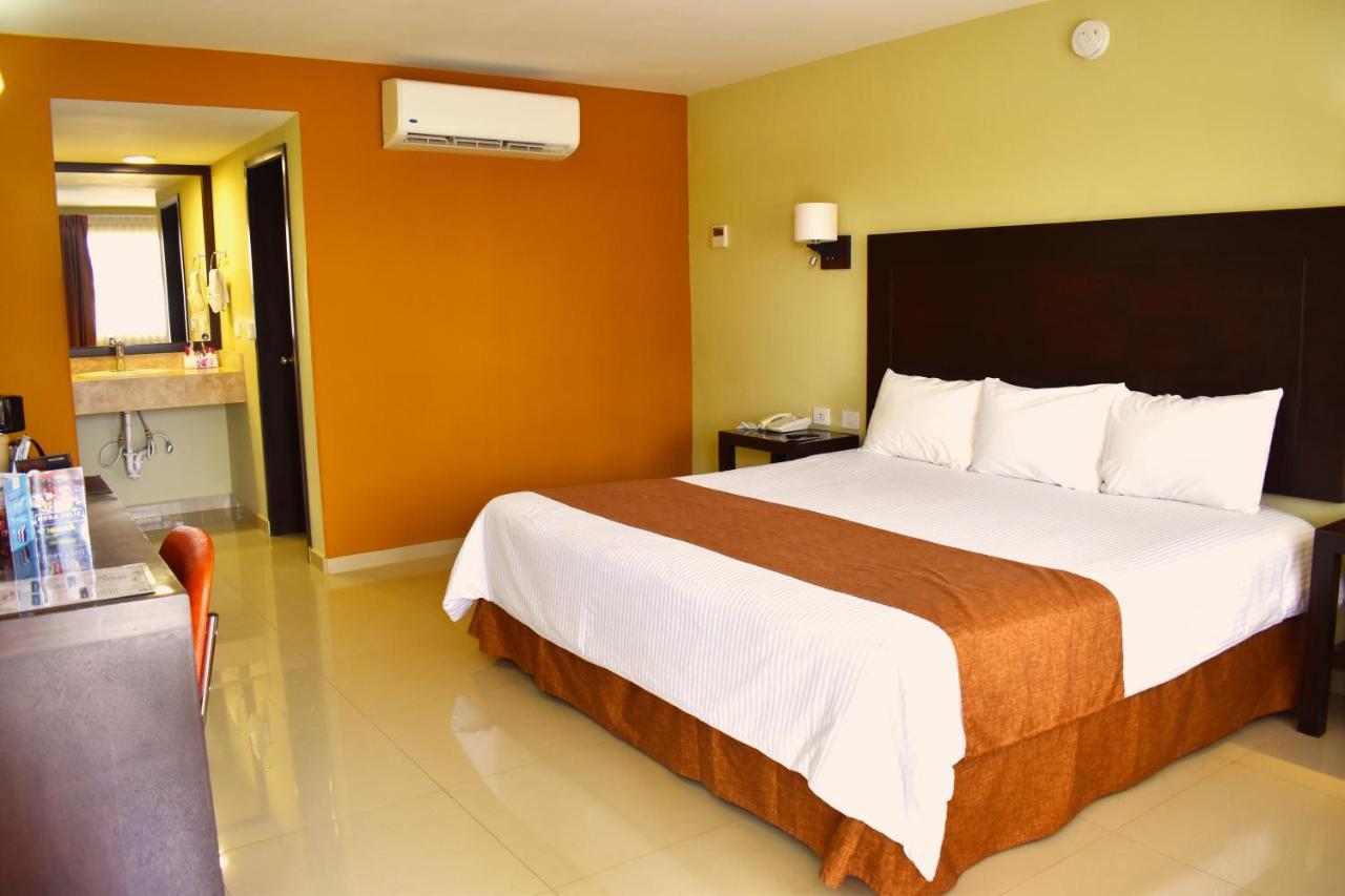 El Camino Hotel & Suites Heroica Caborca Eksteriør bilde