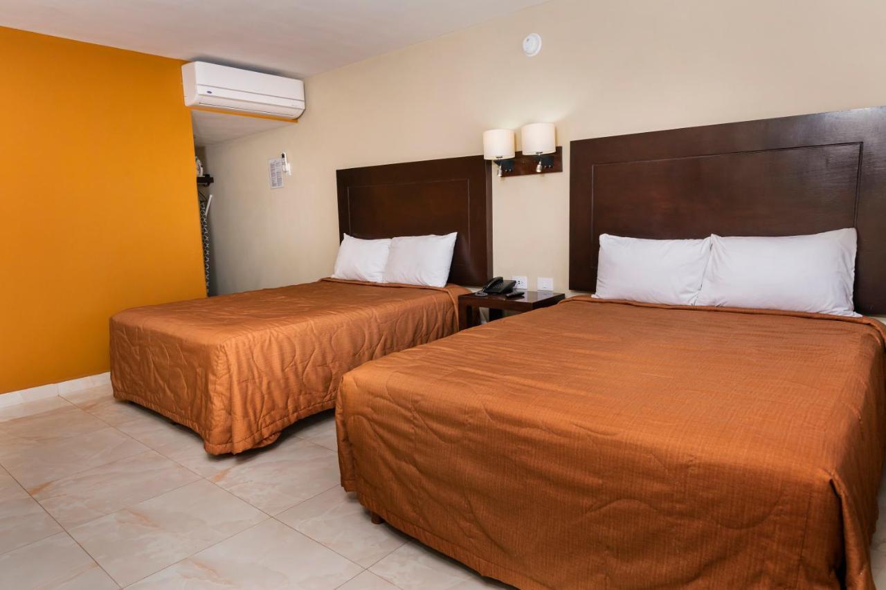 El Camino Hotel & Suites Heroica Caborca Eksteriør bilde