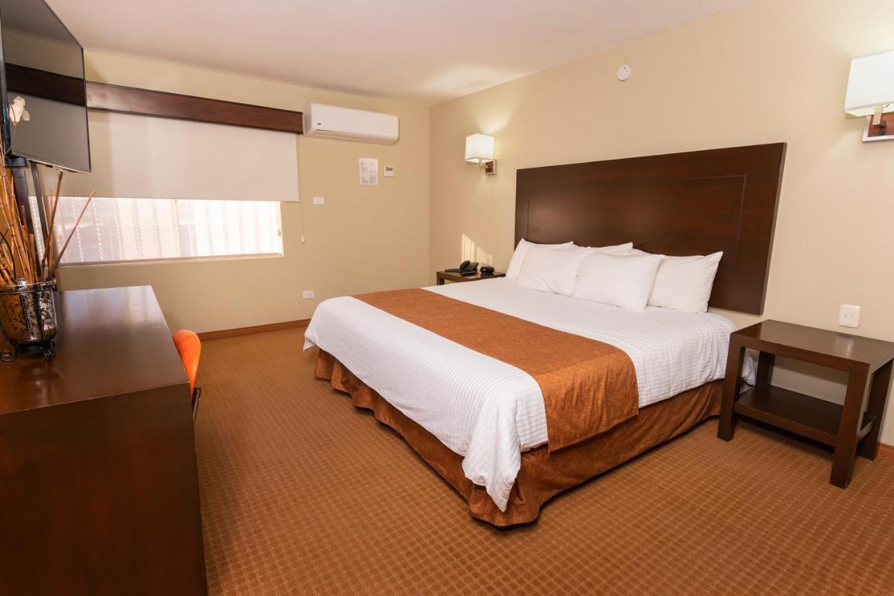 El Camino Hotel & Suites Heroica Caborca Eksteriør bilde