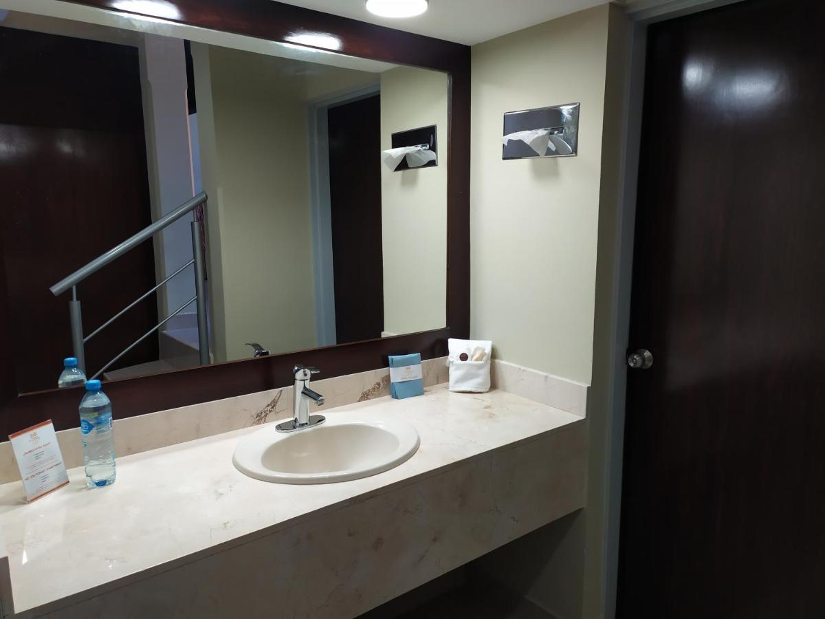 El Camino Hotel & Suites Heroica Caborca Eksteriør bilde
